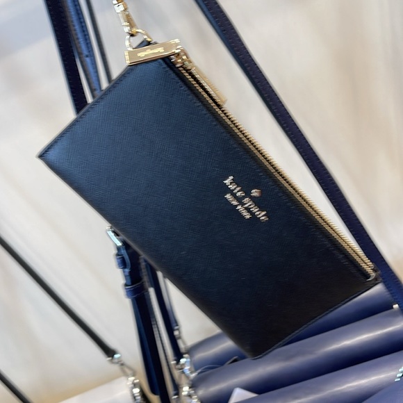 Kate Spade Madison Double Zip Wristlet Wallet Phone Case 
Black 
NWT - Picture 8 of 16